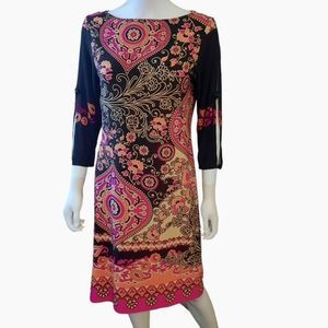 TIANA B Paisley Jersey Knit Boatneck 3/4 Slit Sleeve Shift Dress Sz M Multicolor